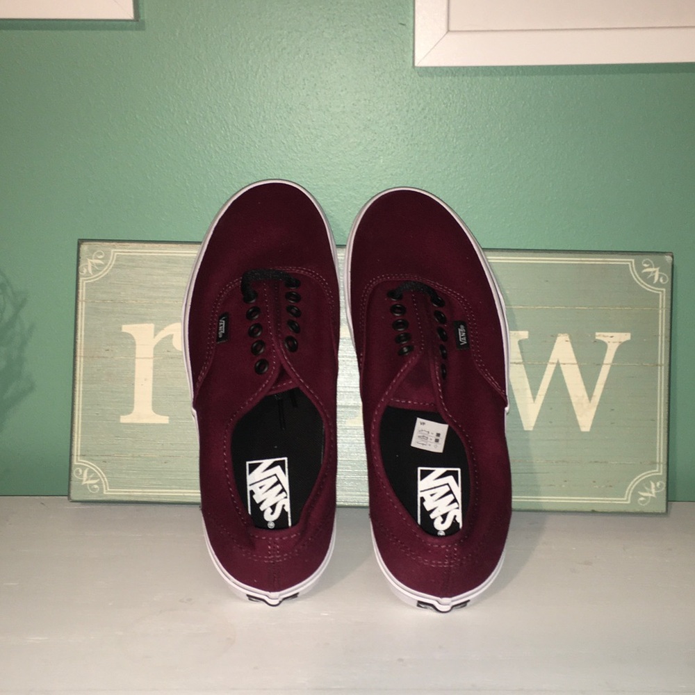 Vans Men's Maroon Sneakers